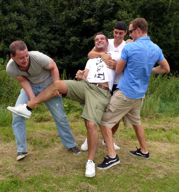 2010-08 Sommerfest Gorilla Bar 049.jpg